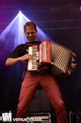 In Search of a Rose @Burgfolk 2014