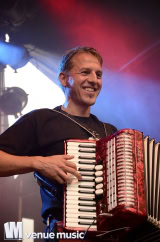 In Search of a Rose @Burgfolk 2014