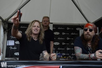 Fotos: Rock Hard Festival 2017 - Tag 1 - Autogrammstunden
