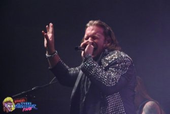 2018-01-28-Fozzy-Paris-Photo-Andrea-Jaeckel-Dobschat-FanthersCOM-0008