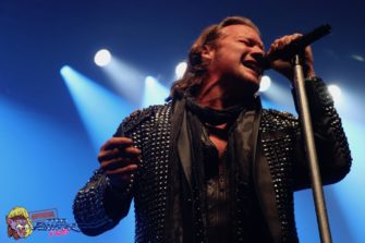 2018-01-28-Fozzy-Paris-Photo-Andrea-Jaeckel-Dobschat-FanthersCOM-0033