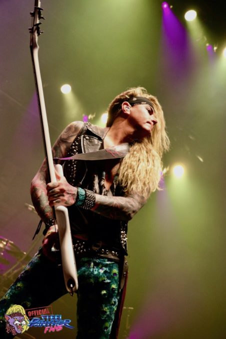 2018-01-28-Steel-Panther-Paris-Photo-Andrea-Jaeckel-Dobschat-FanthersCOM-0044