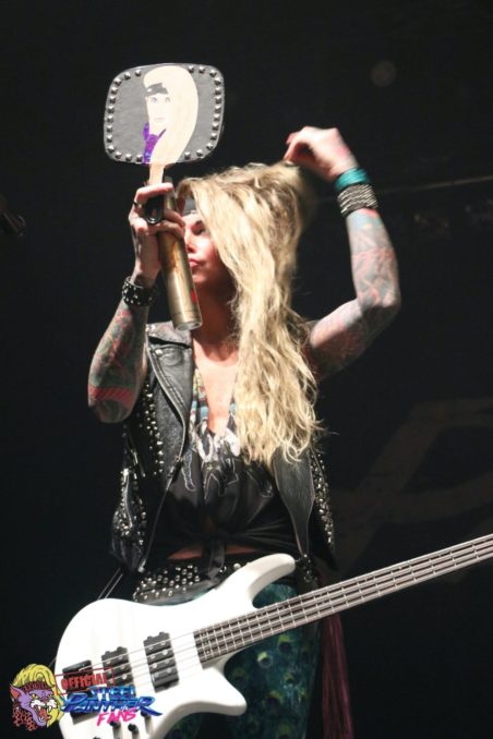 2018-01-28-Steel-Panther-Paris-Photo-Andrea-Jaeckel-Dobschat-FanthersCOM-0055