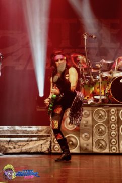 2018-01-28-Steel-Panther-Paris-Photo-Andrea-Jaeckel-Dobschat-FanthersCOM-0183