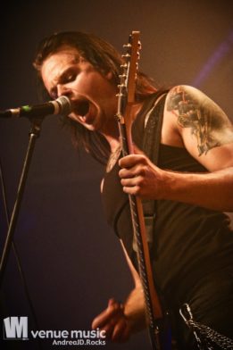 2018-08-06-Kissin-Dynamite-Huxleys-Berlin-Photo-Andrea-Jaeckel-Dobschat-06