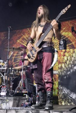 2018-08-23-Feuerschwanz-FARK45