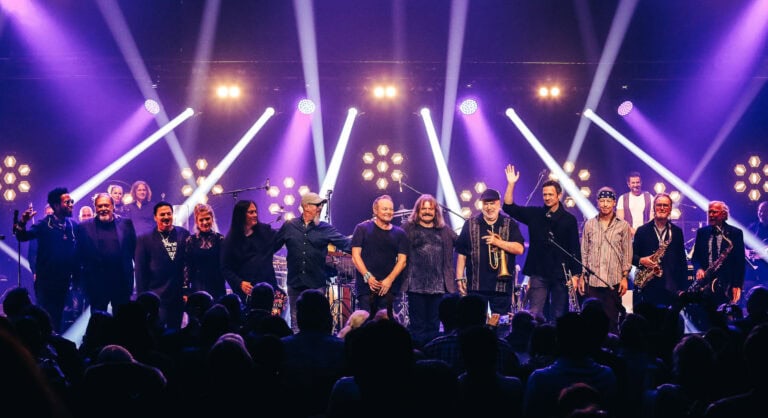 Mandoki_Soulmates_The-Mandoki-Soulmates-The_Band-Eventim-Apollo_London (©Photo Credits: RED ROCK Production)